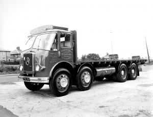 Atkinson Black Knight 8x4 Flatbed Lorry 1958 года